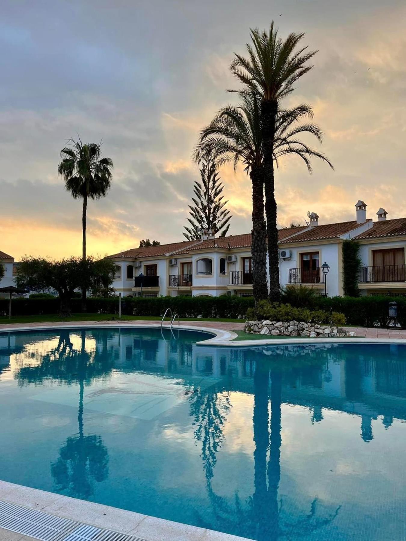 Apartamento Esquina Verde En Vera Coast Playas de Vera Экстерьер фото